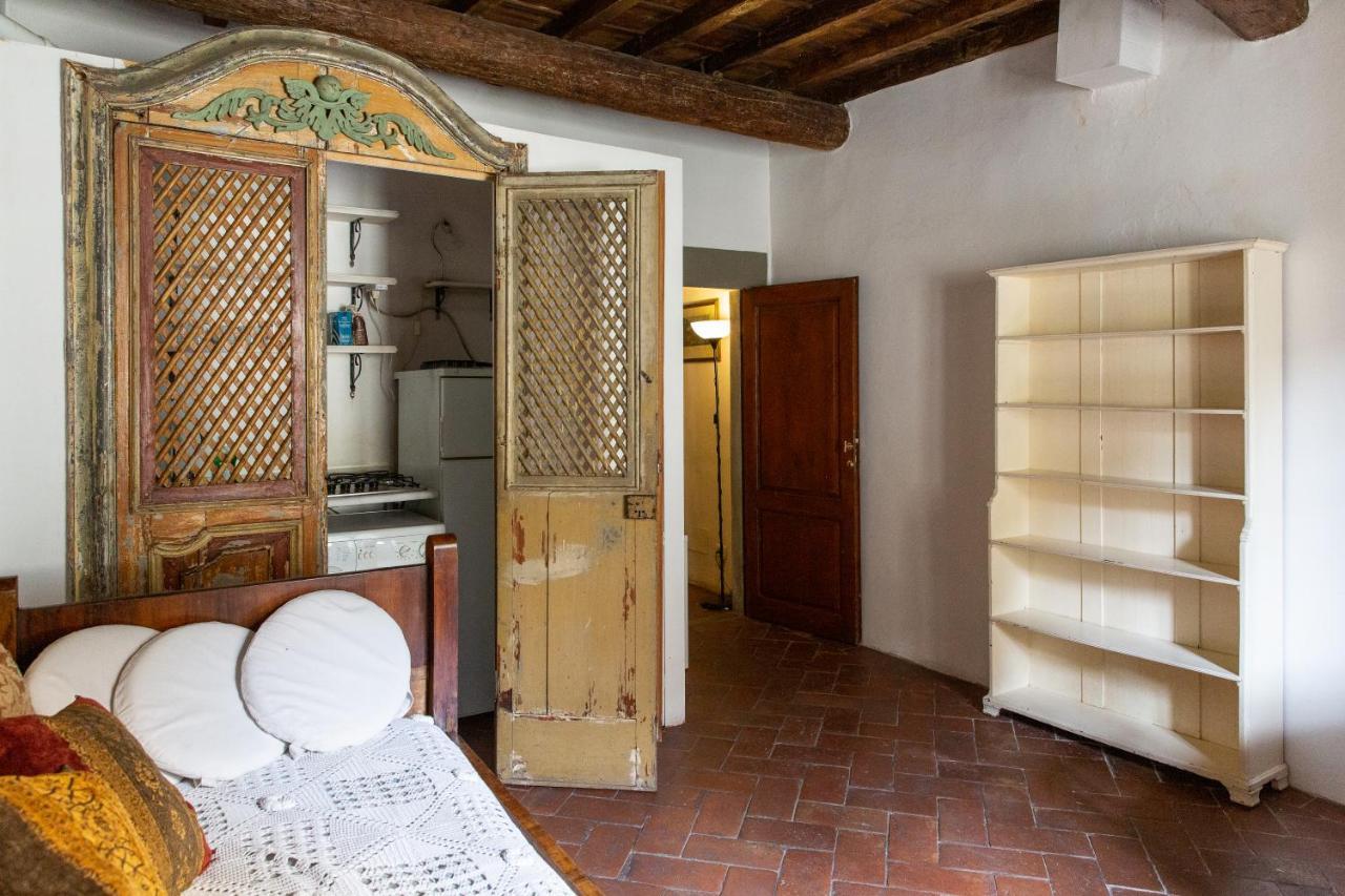 Comfy Apartment Near Palazzo Pitti ฟลอเรนซ์ ภายนอก รูปภาพ