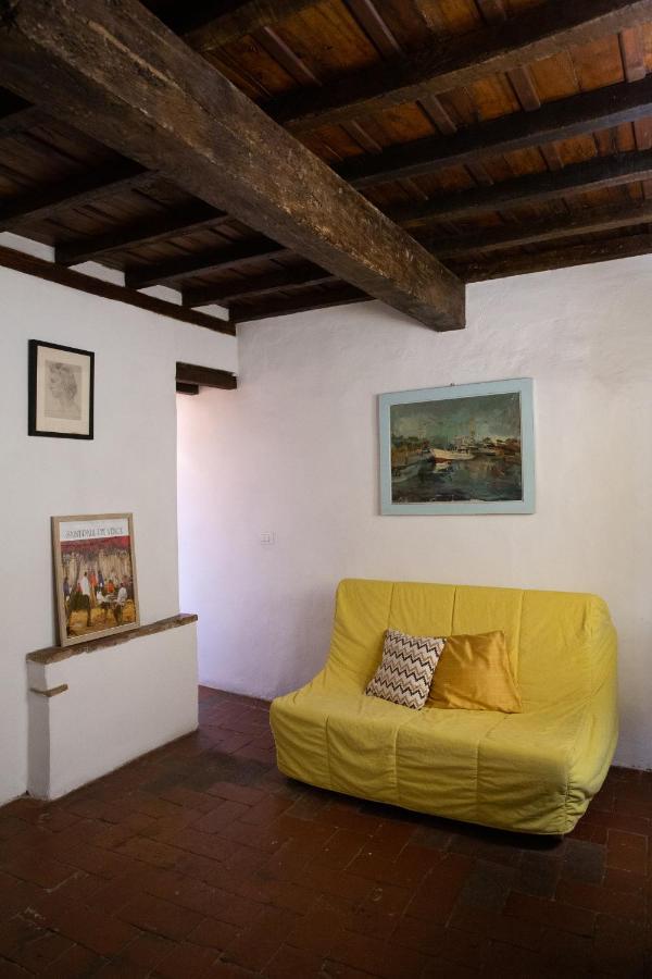 Comfy Apartment Near Palazzo Pitti ฟลอเรนซ์ ภายนอก รูปภาพ