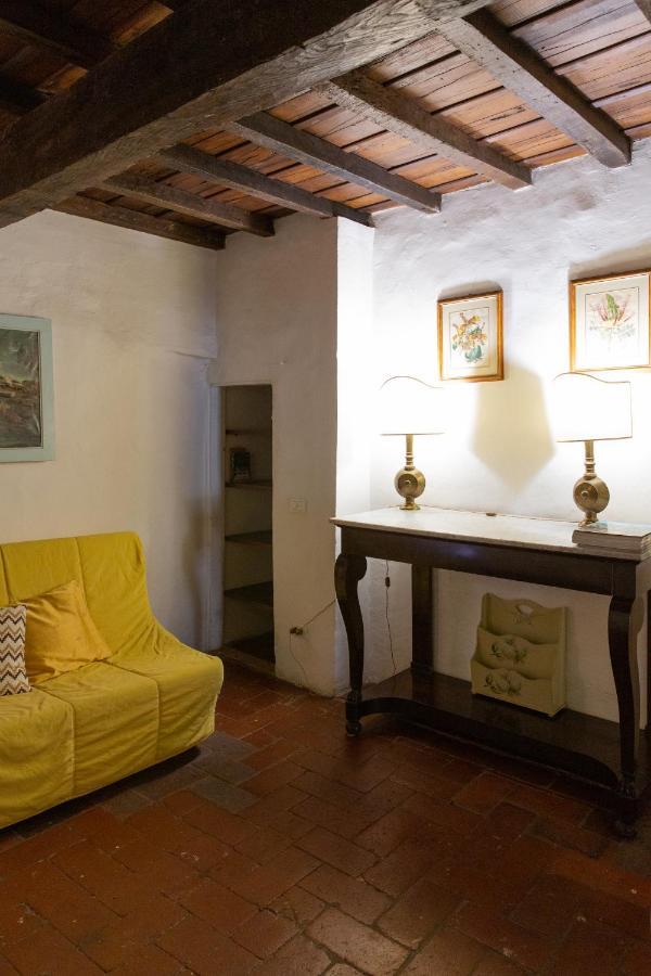 Comfy Apartment Near Palazzo Pitti ฟลอเรนซ์ ภายนอก รูปภาพ