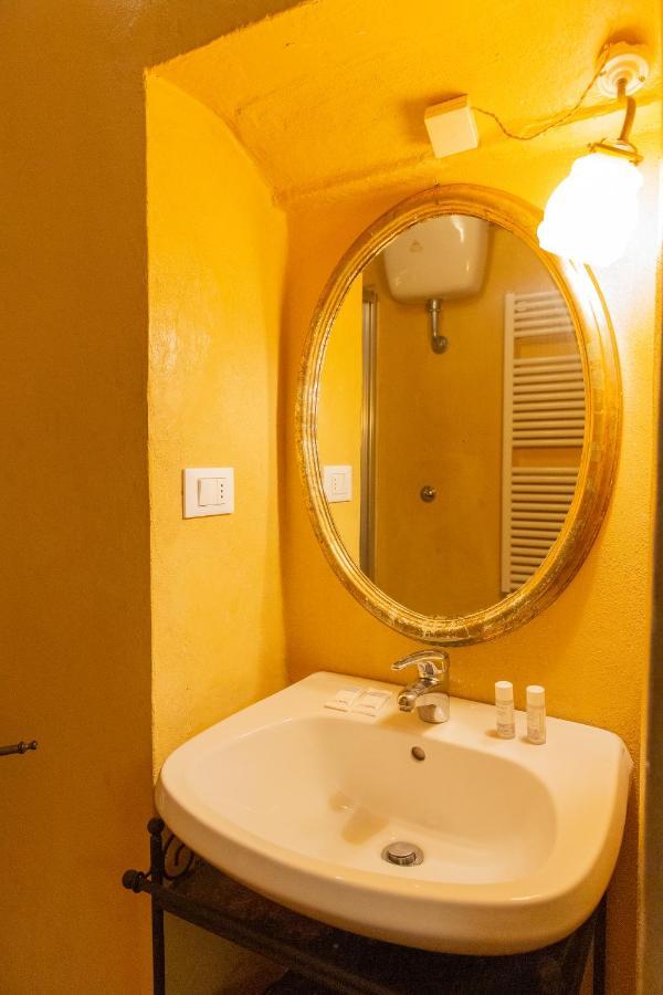 Comfy Apartment Near Palazzo Pitti ฟลอเรนซ์ ภายนอก รูปภาพ