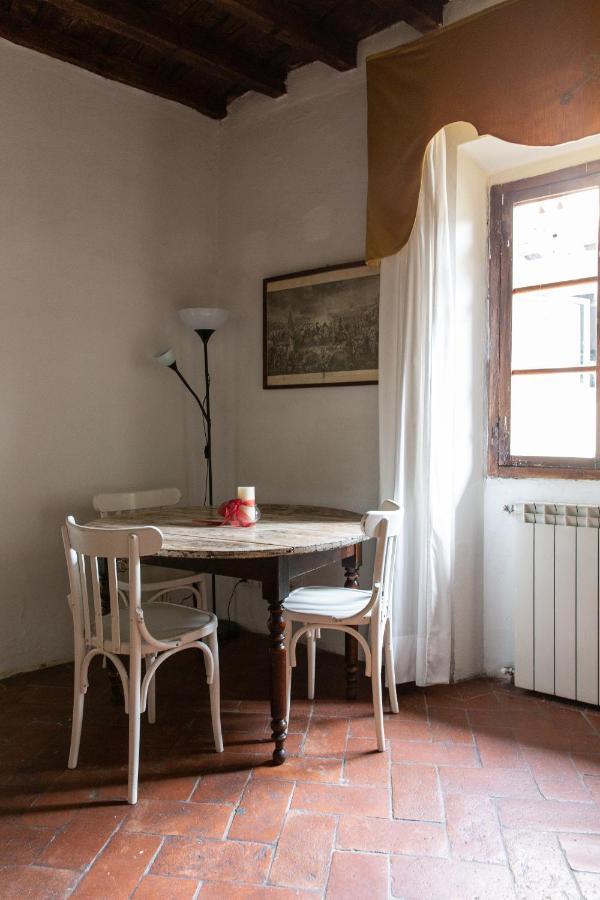 Comfy Apartment Near Palazzo Pitti ฟลอเรนซ์ ภายนอก รูปภาพ